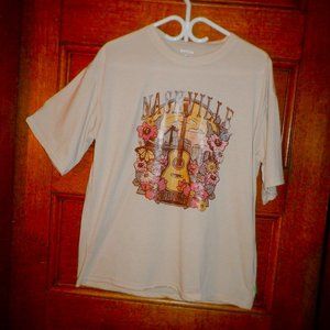 ~~~ NASHVILLE ~~~ XL